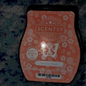 Scentsy Paradise Petals 3.2 FL oz New wax bar